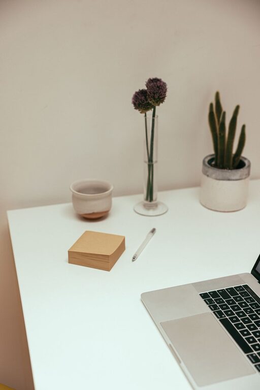 Cómo crear un espacio de trabajo relajante en casa